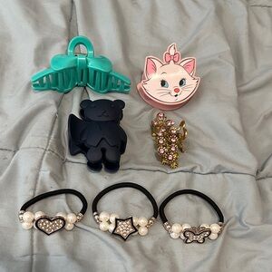 Kawaii claw clip and hair tie bundle